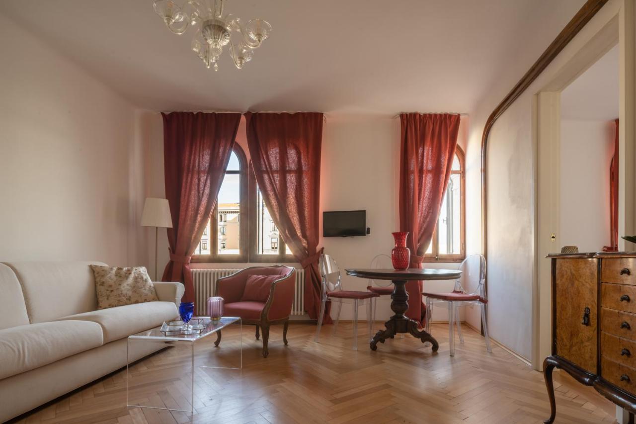 Apartment Venetian Palace R&r Venedig